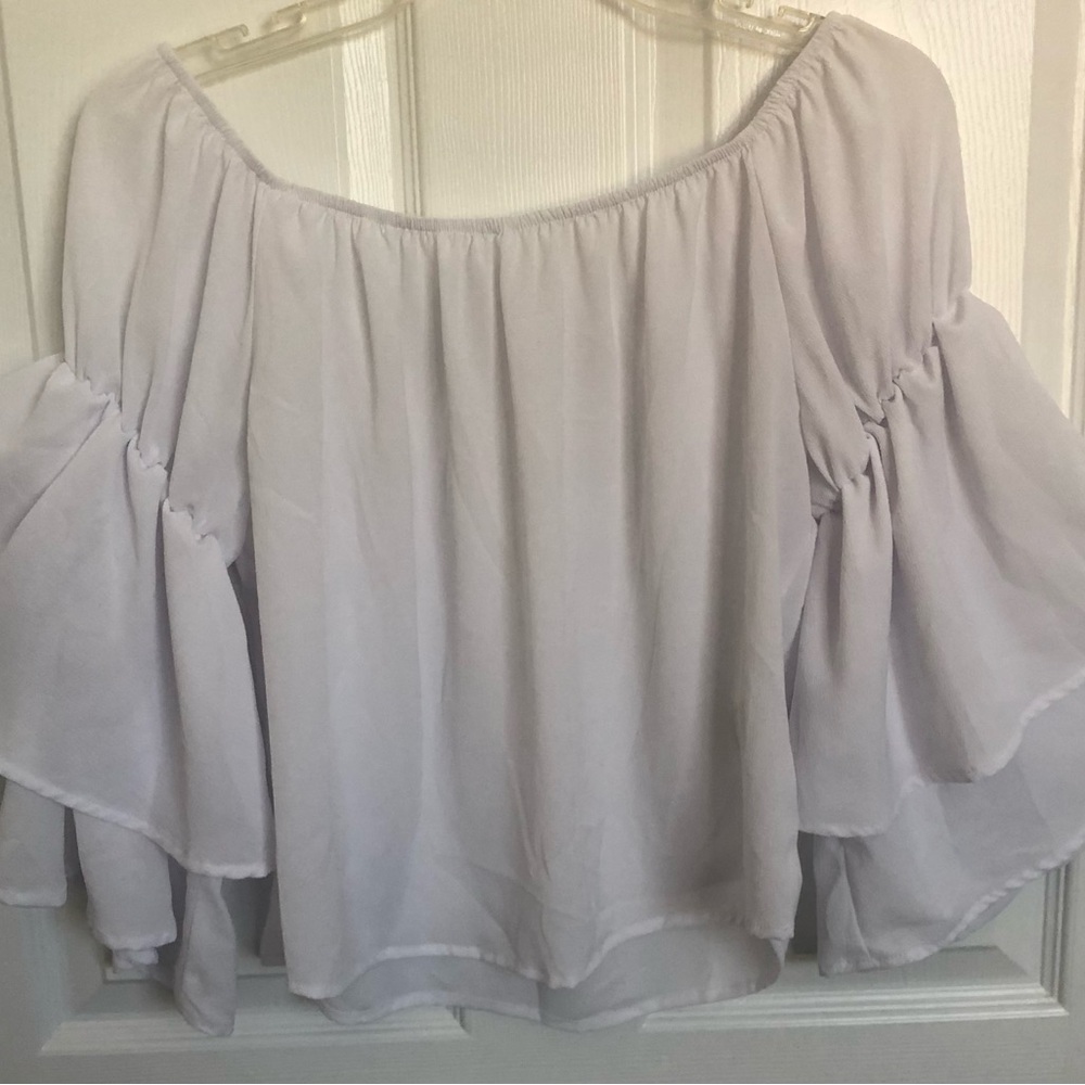 White Emporium Sz L  Ruffle Bell Sleeve 3/4 off shoulder